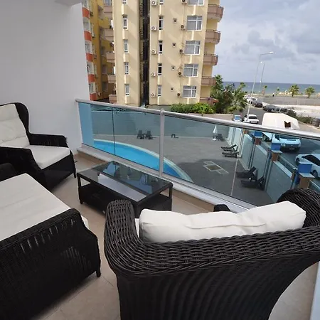 Aqua Diamond Residence Feriehus Alanya