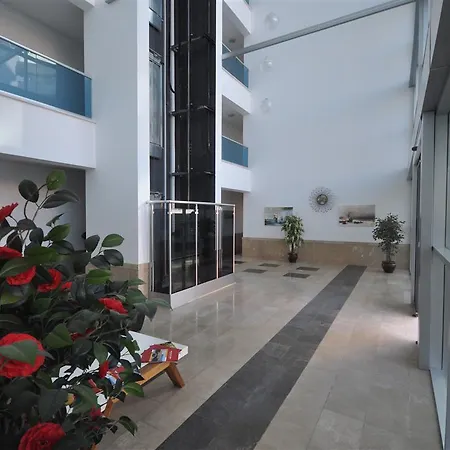 Feriehus Aqua Diamond Residence *